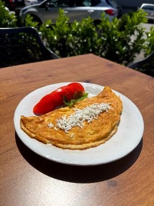 Omlet sa sirom